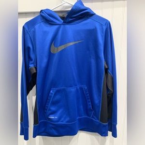 Youth boys blue Nike Hoodie. Size Large. Excellent condition.